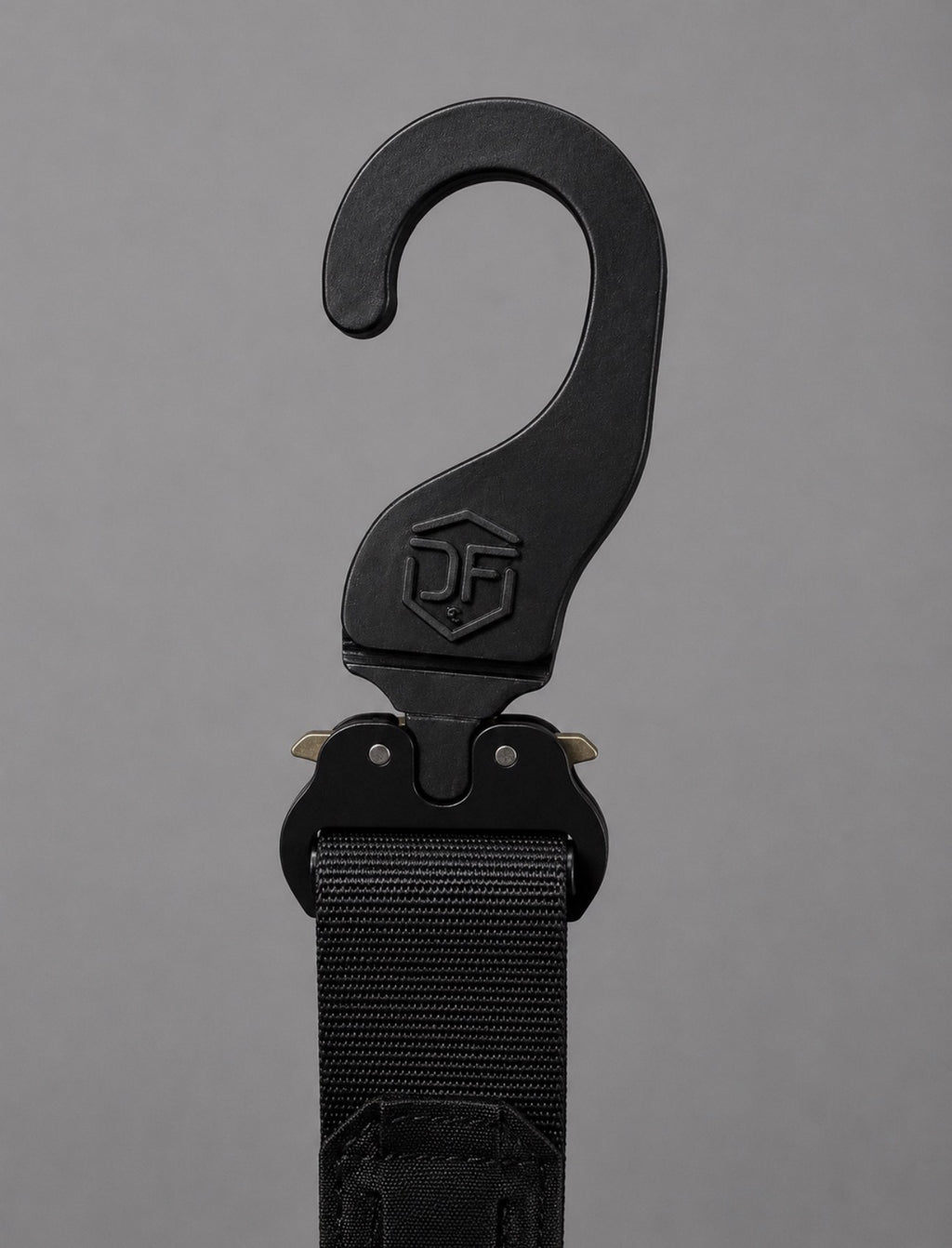 Percha hebilla cobra